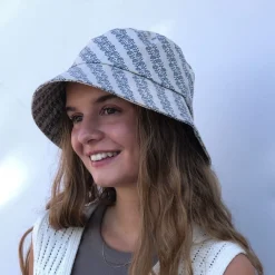 Becksöndergaard hat - Teila Bucket legion blue