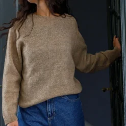 Black Colour strik - Dell LS Knit warm sand