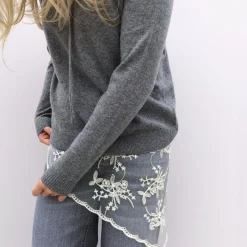 Black Colour tørklæde - Miriana Triangle Lace butter yellow