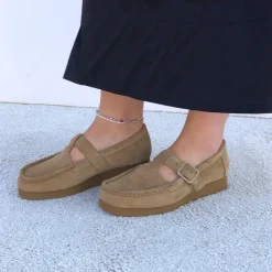 Clarks loafers - Wallabee T-bar dark sand