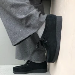 Clarks sko - Wallabee black suede