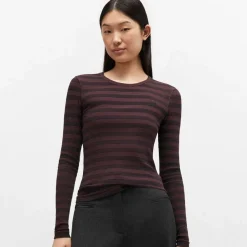 Ganni bluse - A1050066 Soft Cotton Stripe Rib longsleeve chocolate plum