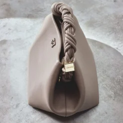 Ganni taske - A5245 Bou Bag oyster gray