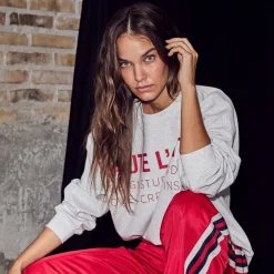 Haute L'amitié sweatshirt - Studio Logo pearl melange/red