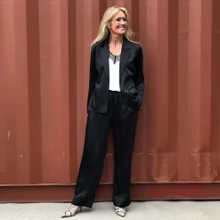 Karmamia Copenhagen bukser - Garcia black rich satin