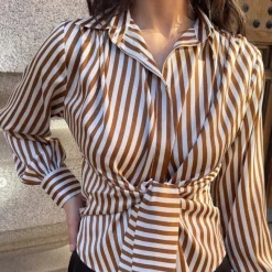 Karmamia Copenhagen skjorte - Lee toffee stripe