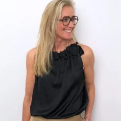 Karmamia Copenhagen top - Ruffle Tie black