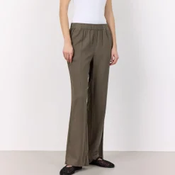 Leveté Room bukser - Naja 7 L874