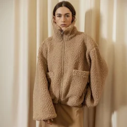 Project AJ117 jakke - Teddy camel