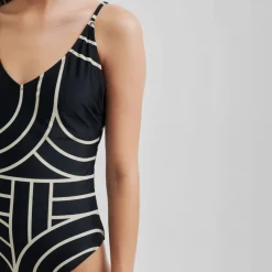 Second Female badedragt - Signature Swimsuit black