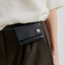 Second Female taske - Belta Leather black