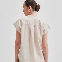 Second Female top - Sittasol pumice stone