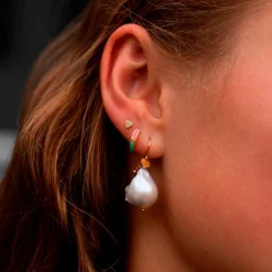 Stine A ørestik - 1181 petit love heart olive enamel guldbelagt