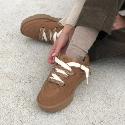 UGG sneakers - Lo Lowmel chestnut